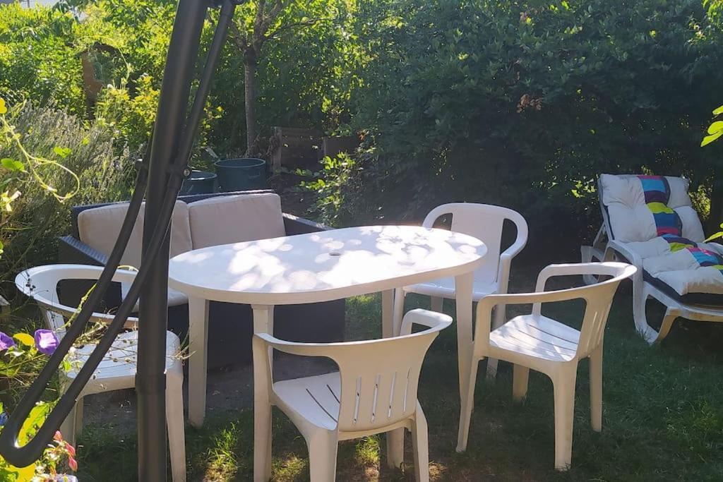 Gite Les Lilas La Genevraye Luaran gambar